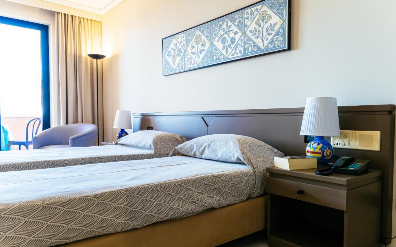 Palm Beach Club Hotel Casteldaccia Dış mekan fotoğraf