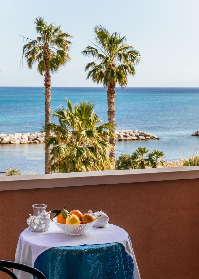 Palm Beach Club Hotel Casteldaccia Dış mekan fotoğraf